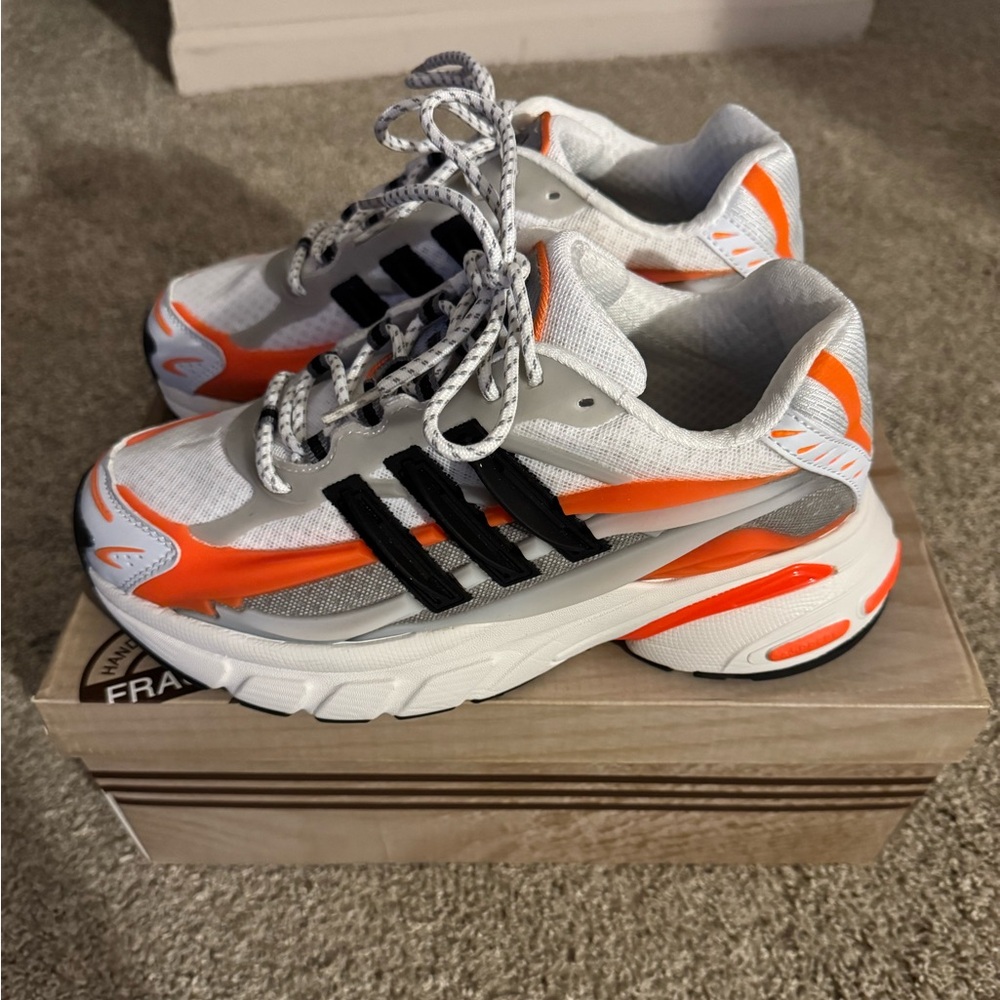 Adidas Adistar Jellyfish Size 9.5